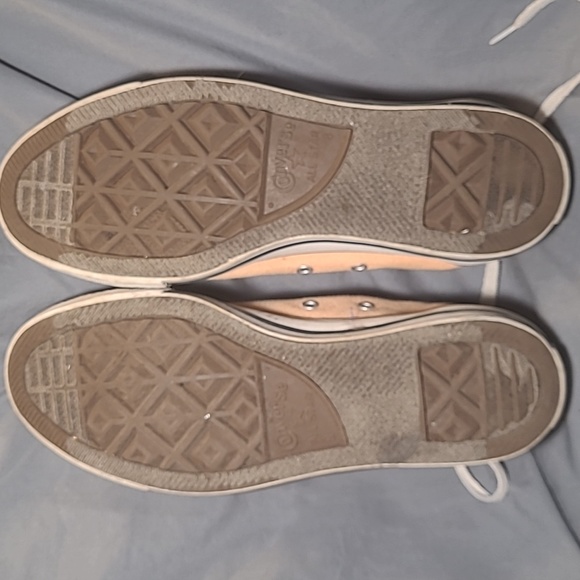 Converse - Picture 3 of 4